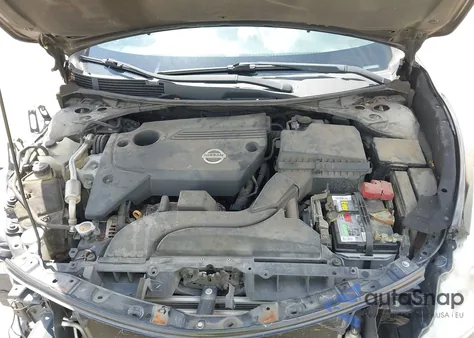 2015 Nissan Altima 2.5 S z USA, uszkodzony, nr VIN 1N4AL3AP3FC573285